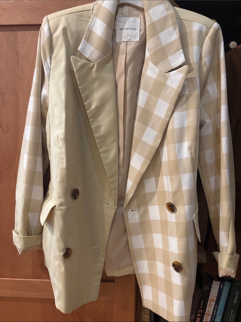 Avec Les Filles Beige & White Gingham Double-Breasted Blazer